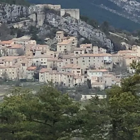 Le Petit Saint Clair Apartment Trigance Exterior photo